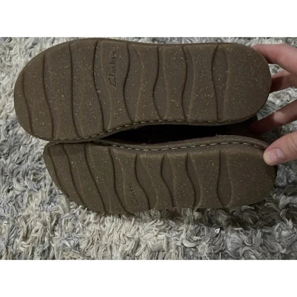 Clark's Tamitha Boots Purple Suede Sz 7 Euc - Picture 6 of 7